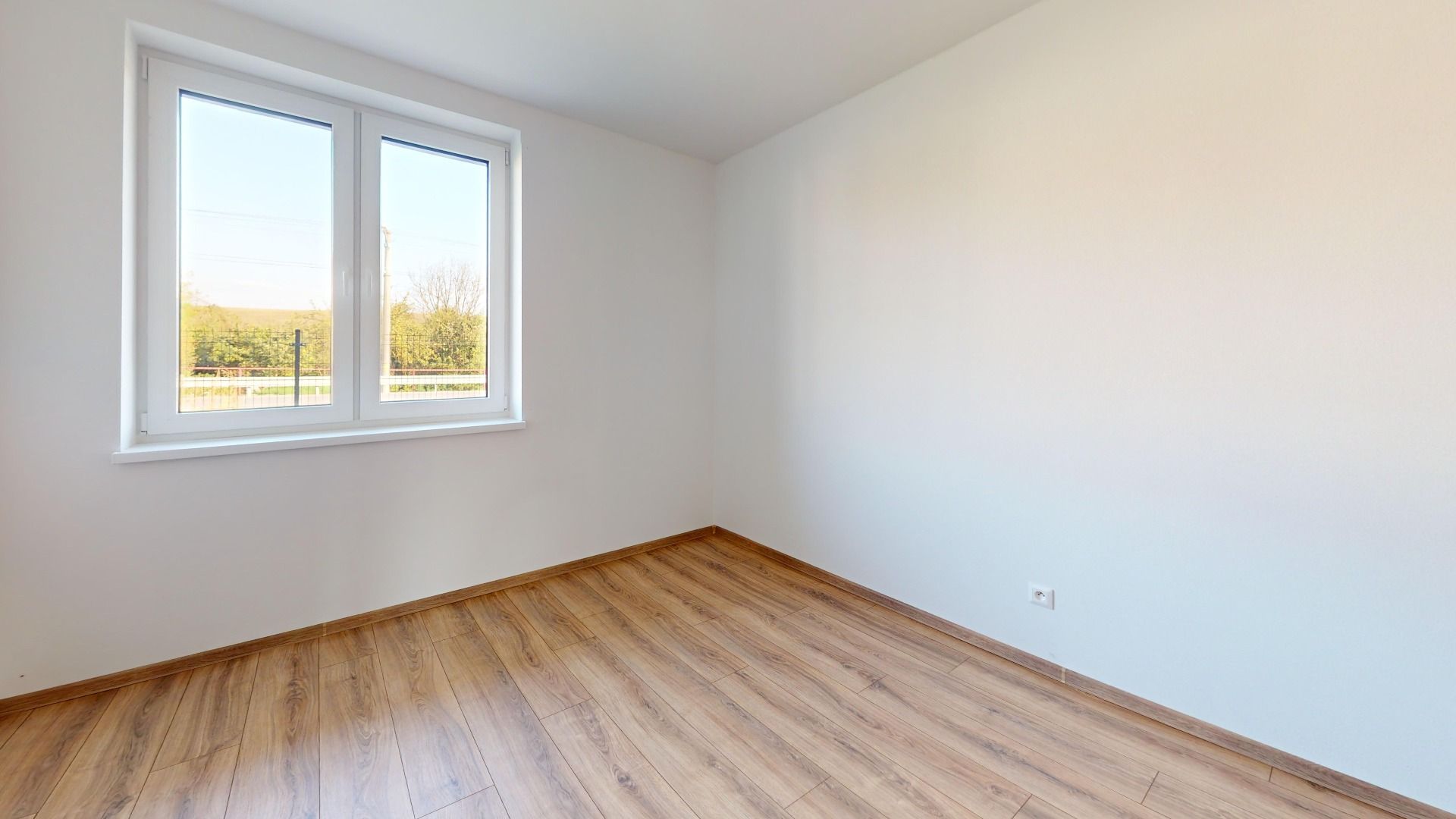 Cesta-516-Bedroom.jpg